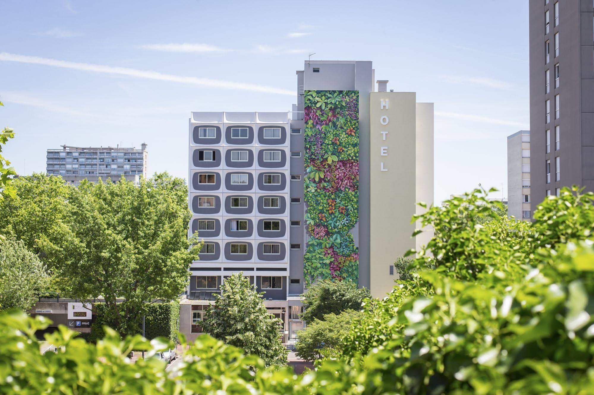 Hotel Des Congres Villeurbanne Luaran gambar